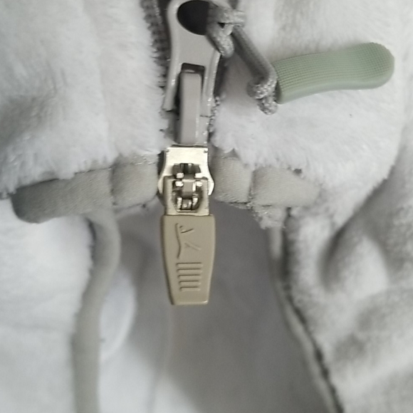 Fuzzy Jacket - Picture 6 of 6